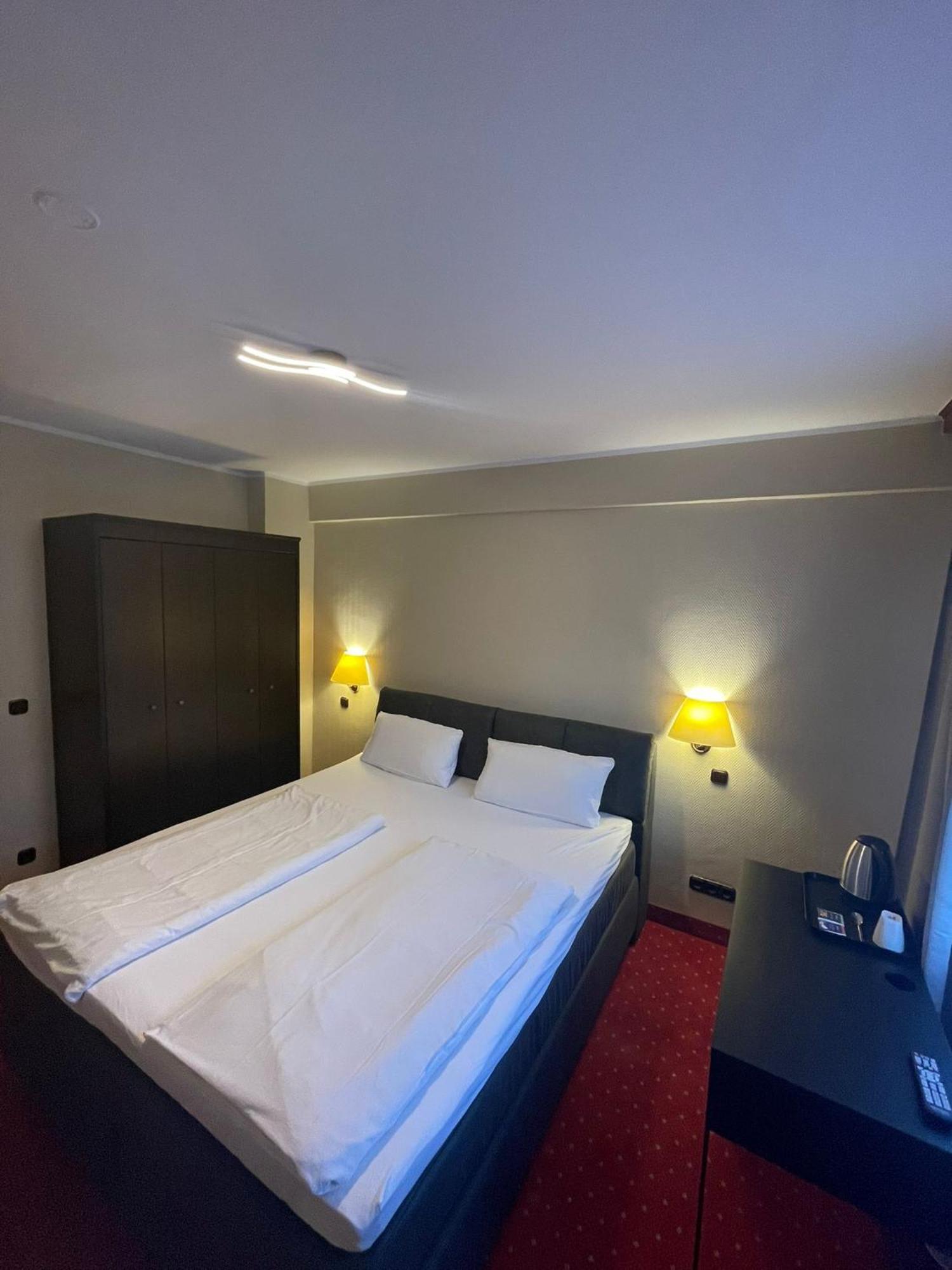 Sun Hotel Essen Exterior photo