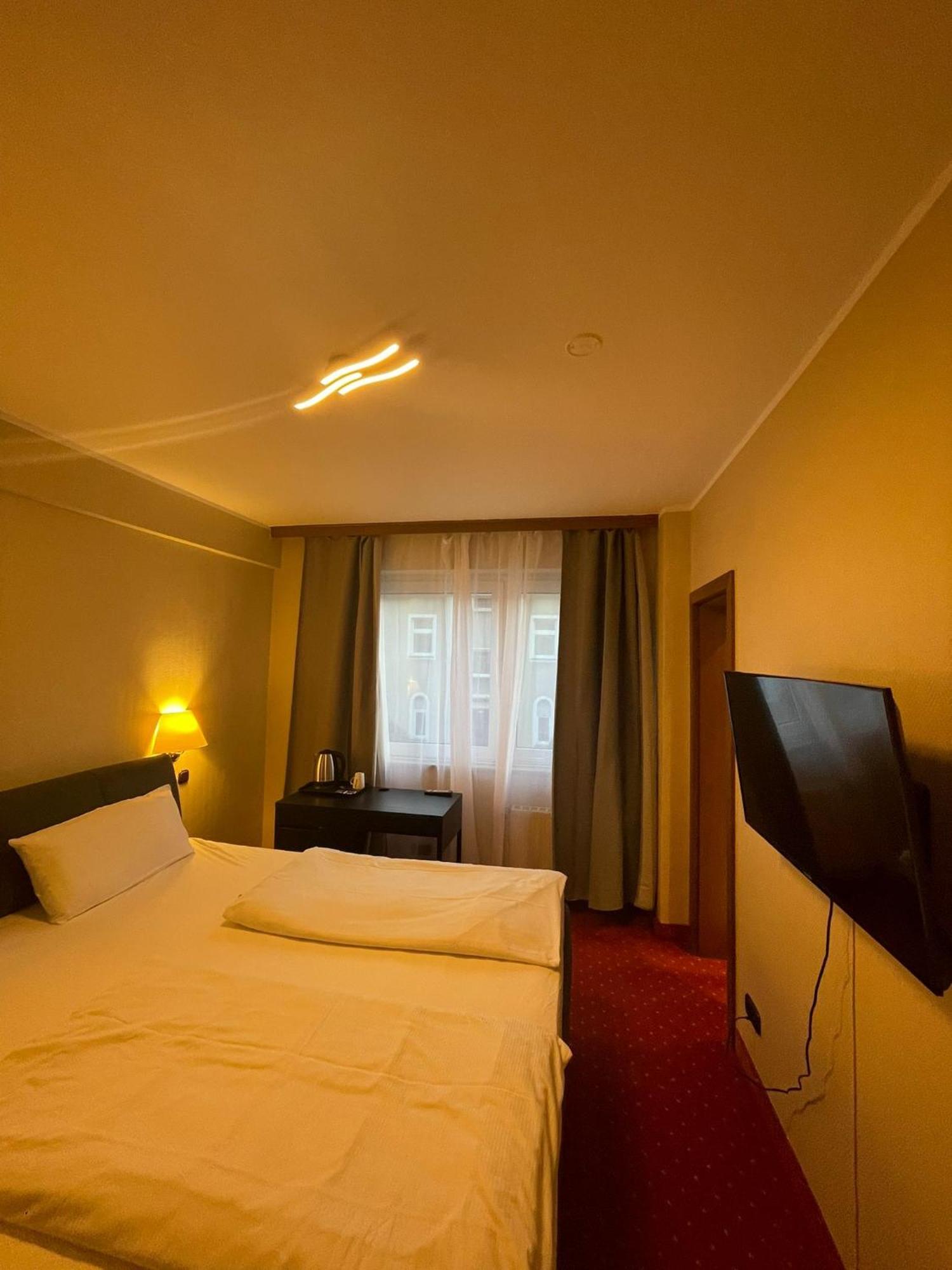 Sun Hotel Essen Exterior photo
