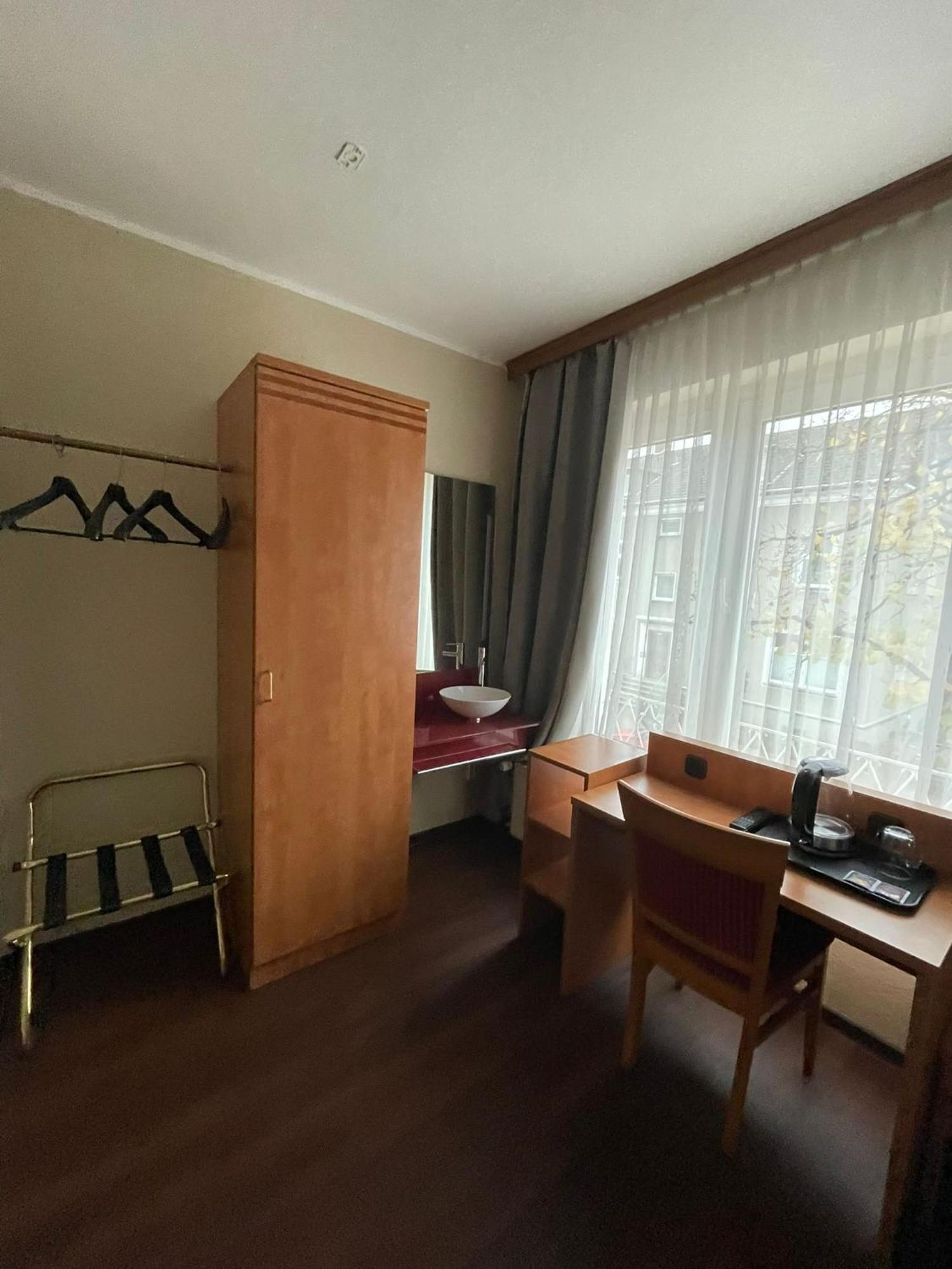 Sun Hotel Essen Exterior photo